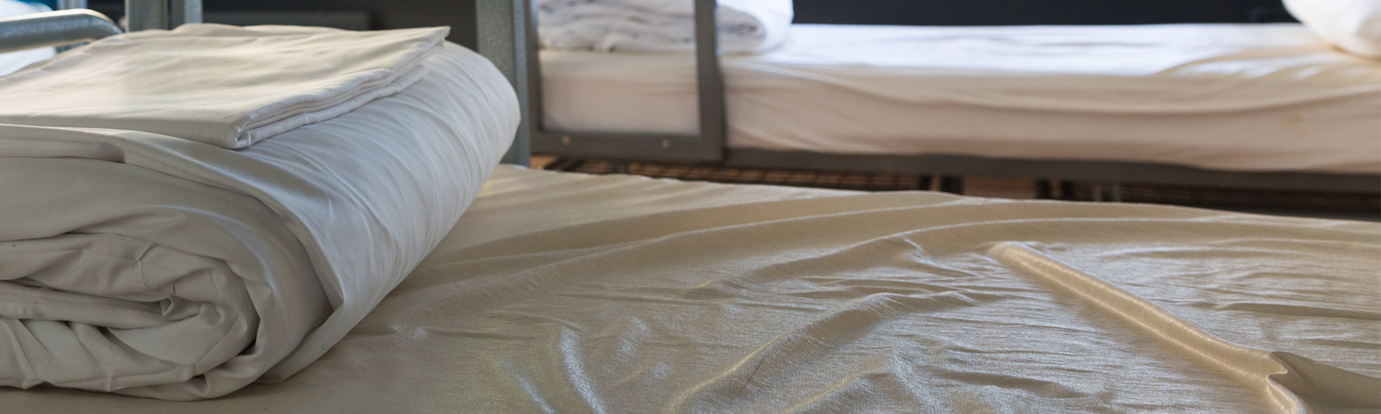 民泊向けのトモザワベッド