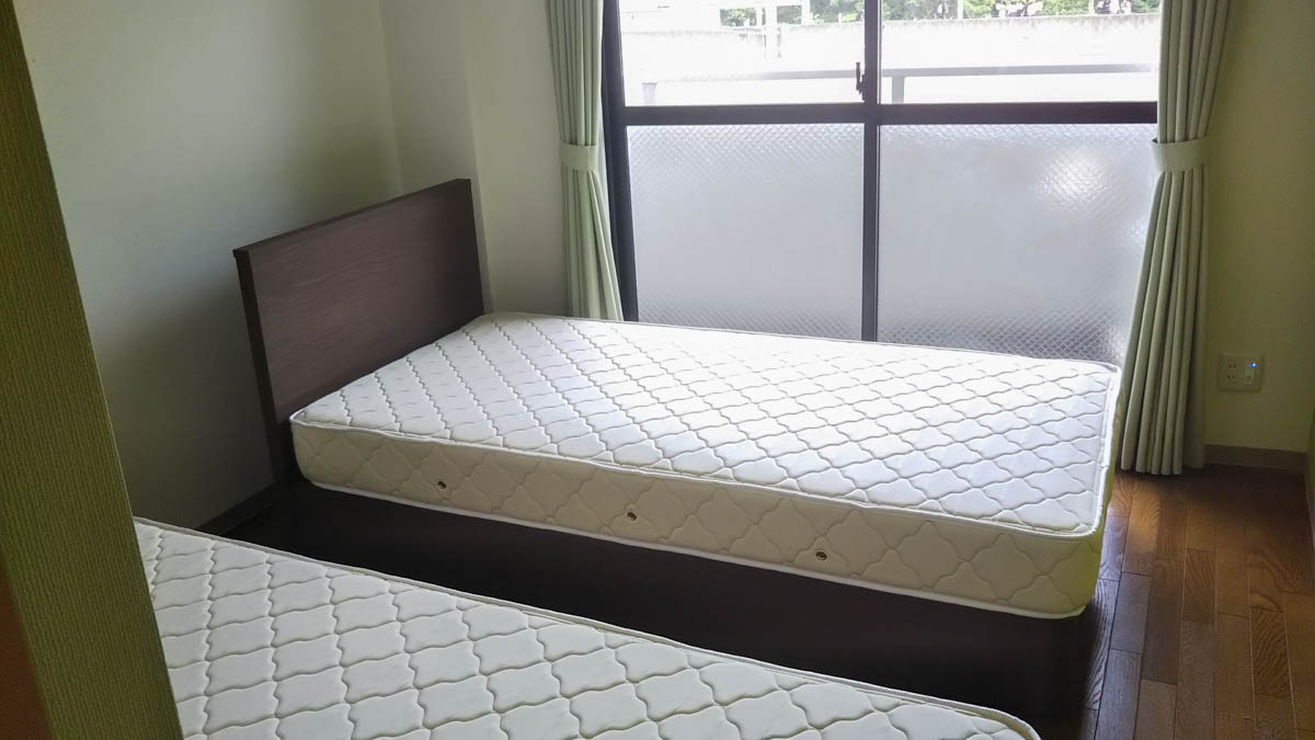 トモザワベッドの民泊納入実績｜岐阜県の民泊ハウスW様用のトモザワベッド