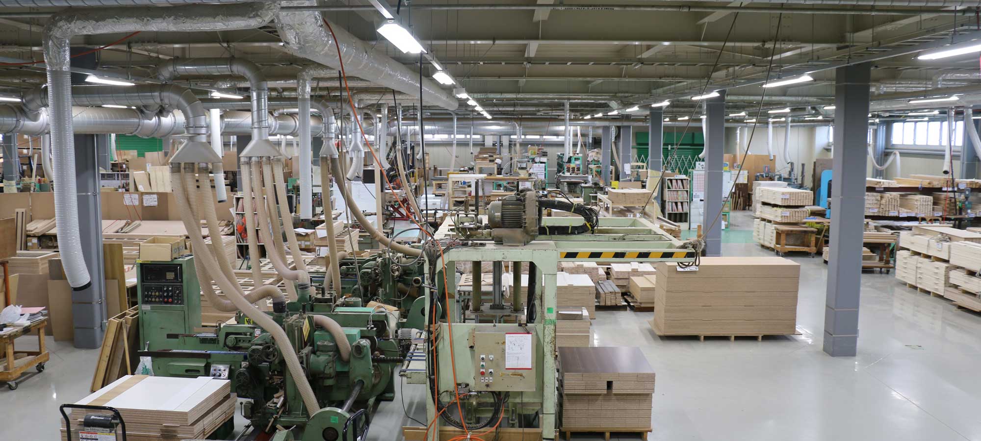 国産品質を維持するトモザワベッド